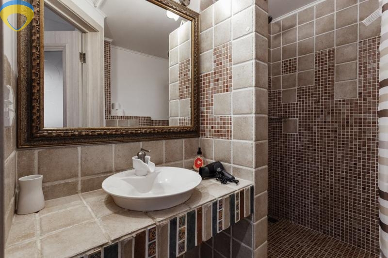 продажа двухкомнатной квартиры номер A-174179 в Приморском районе, фото номер 7